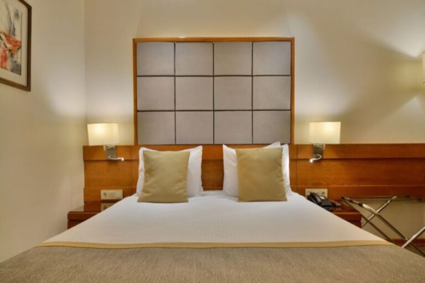 هتل الیزه شیراز - اتاق دو تخته دبل استاندارد