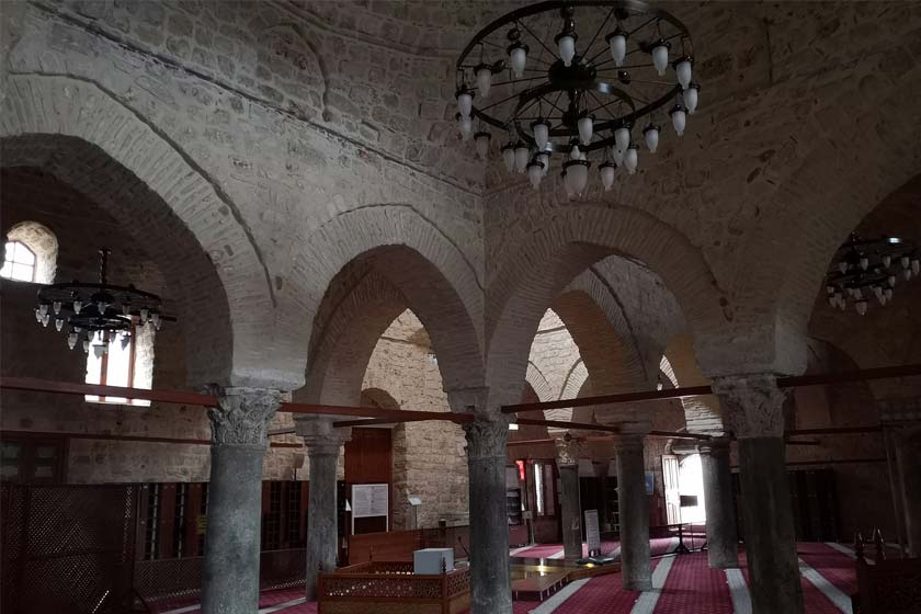 معماری مسجد ییولی آنتالیا