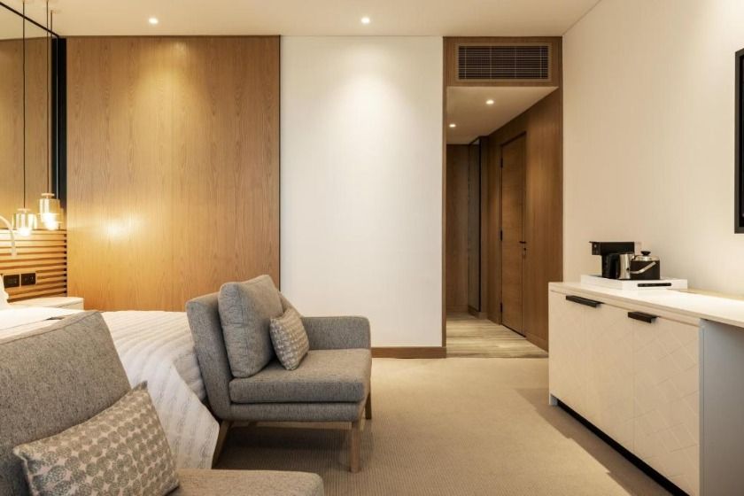 Le Royal Meridien Beach Resort & Spa Dubai - Royal Club Sea View, Guest Room, 2 Twin