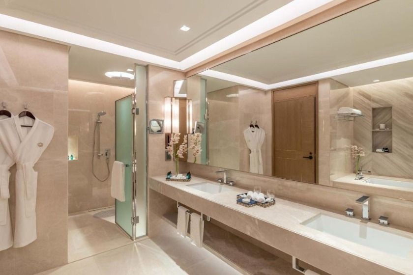 Taj Exotica Resort & Spa The Palm Dubai - Luxury Suite