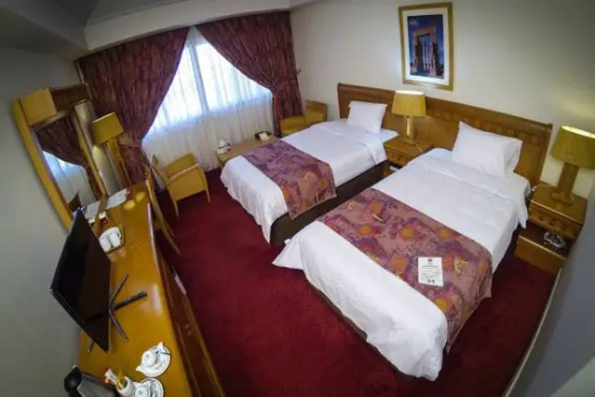 هتل پارس کرمان - اتاق دو تخته پارس رو به شهر