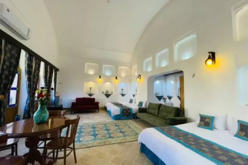 هتل سنتی مهر یزد - چهار تخته VIP PLUS