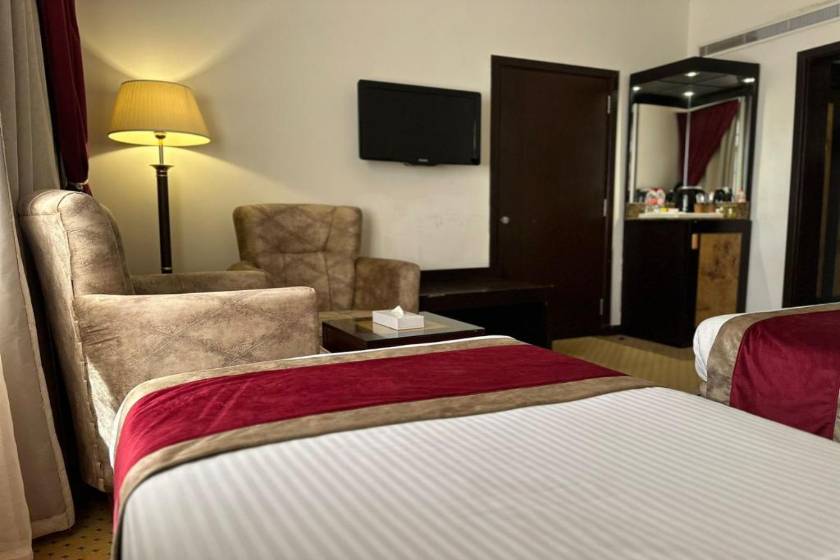 Caesar Hotel - Twin Room