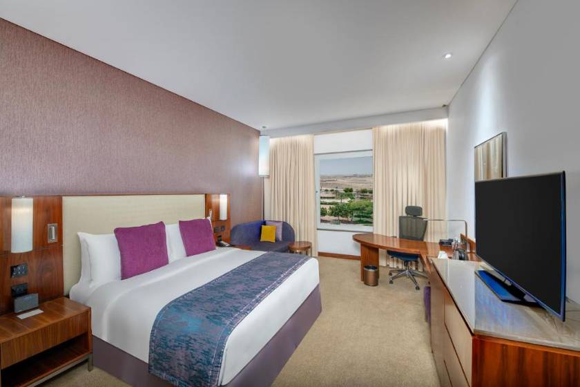 Crowne Plaza Muscat OCEC by IHG - Standard Room