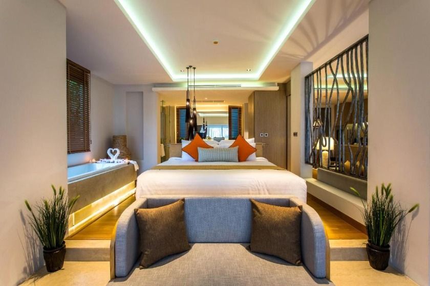 Crest Resort & Pool Villas SHA Extra Plus Phuket - Deluxe Pool Villa