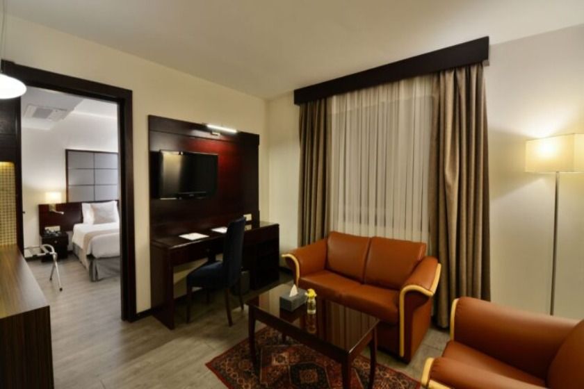 هتل الیزه شیراز - سوییت جونیور