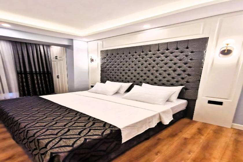 Luxx Garden Hotel - Deluxe Room