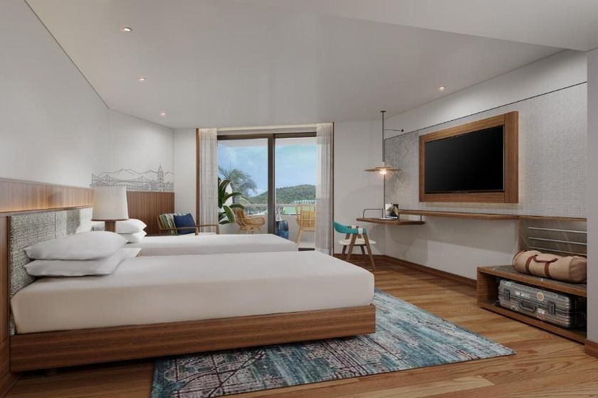 Le Meridien Phuket Beach Resort  Phuket - Premium Room, 2 Twin bed, with Pool view