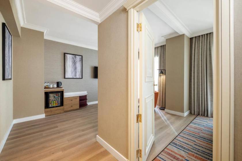 Elite World Comfy Istanbul Taksim - Junior Suite