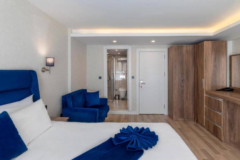 Union Hotel Port - Annex Building-NO Lift-Floor 1-2-3