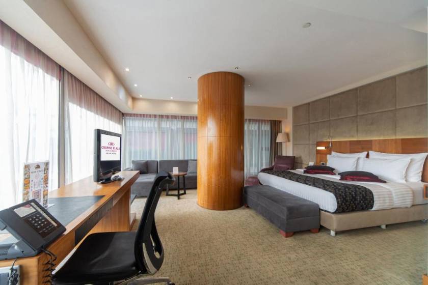 Crowne Plaza Istanbul Harbiye by IHG - Junior King Suite