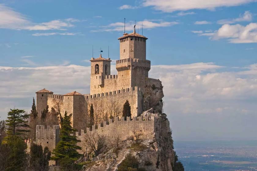 ۳ جاذبه دیدنی در سن مارینو