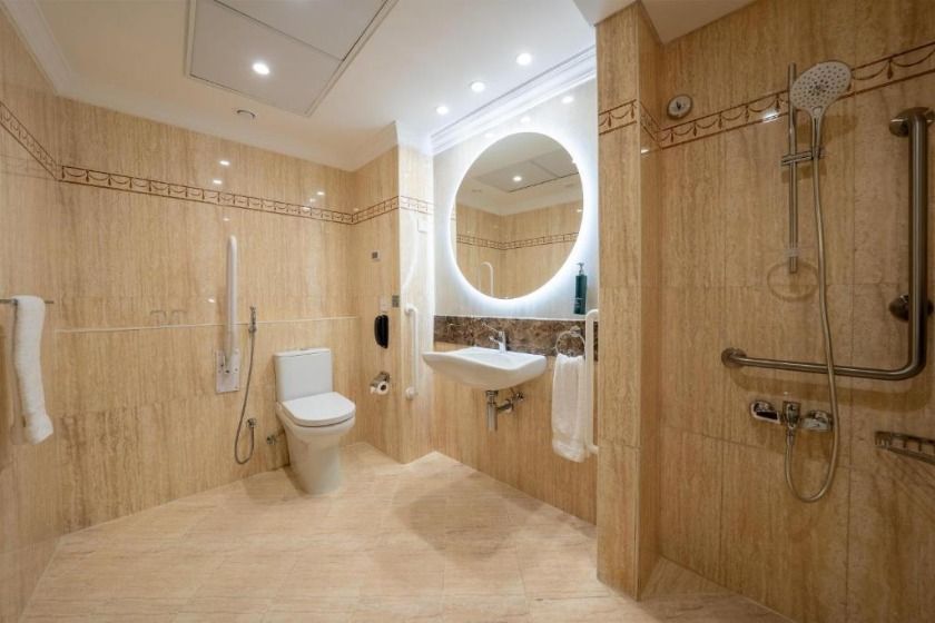 City Seasons Hotel Dubai - King Room - Mobility Access