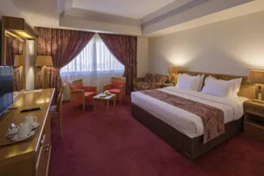 هتل پارس کرمان - اتاق دو تخته پارس رو به شهر