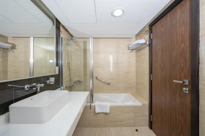 Pearl Swiss Hotel Dubai - Deluxe Twin Room