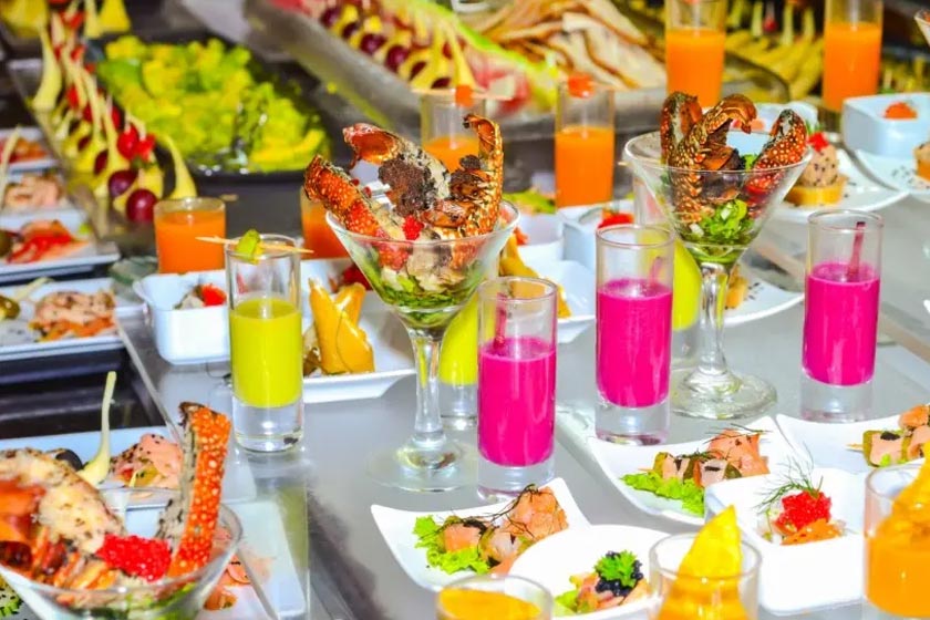 خدمات یوآل (اولترا آل اینکلوسیو) - (Ultra all Inclusive)UALL 