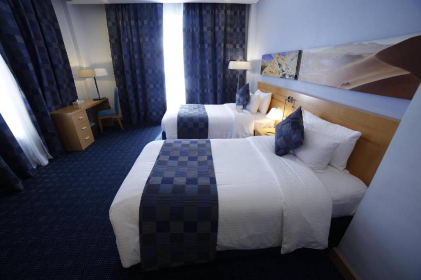 City Seasons Hotel & Suites Muscat - Family Suite