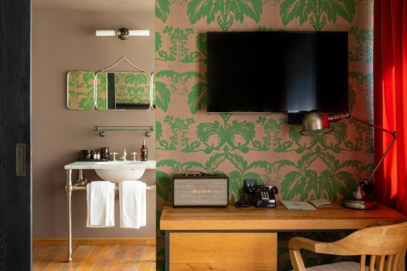 Rooms Hotel Tbilisi - Queen Room with Garden View