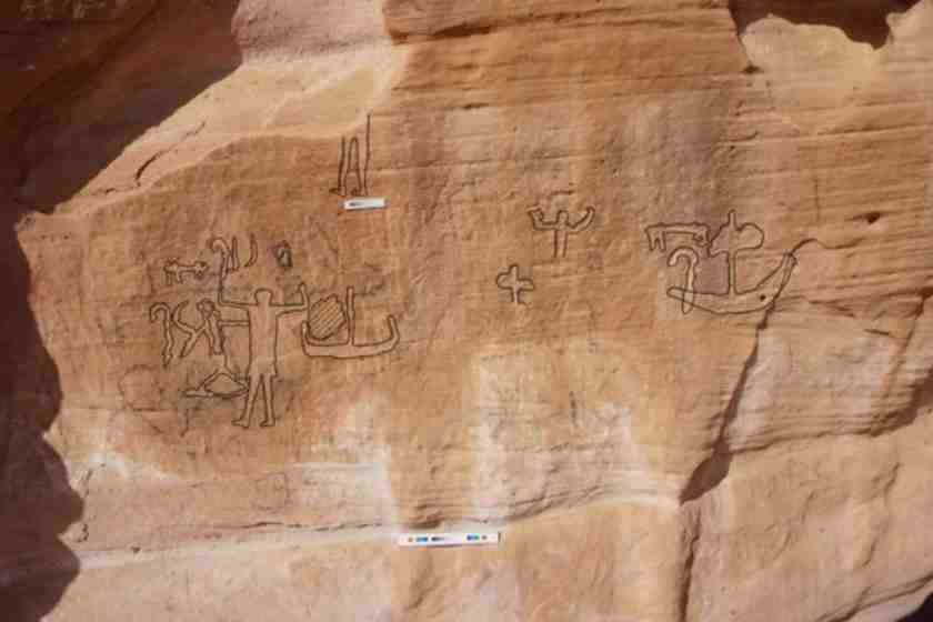 کشف سنگ نگاره ای ۵۰۰۰ ساله در مصر