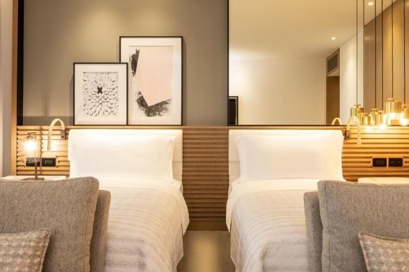 Le Royal Meridien Beach Resort & Spa Dubai - Royal Club JBR View, Guest Room, 2 Twin