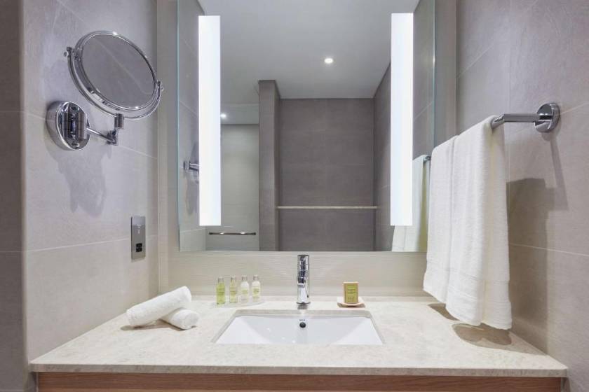 Hilton Garden Inn Muscat Al Khuwair - Twin Room 