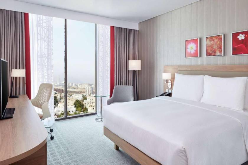 Hilton Garden Inn Muscat Al Khuwair - Queen Room with Sofa Bed