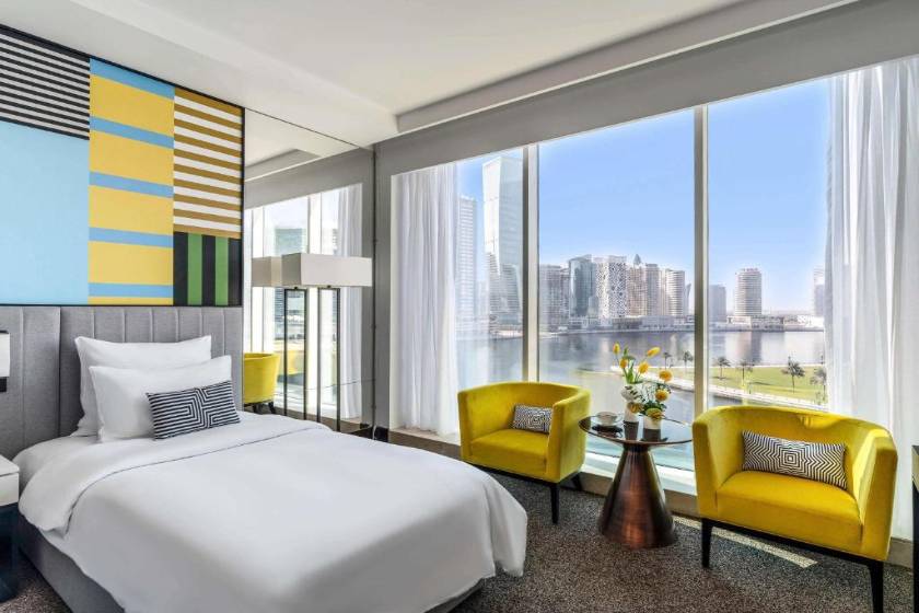 Pullman Dubai Downtown - Deluxe Twin Room with Canal View