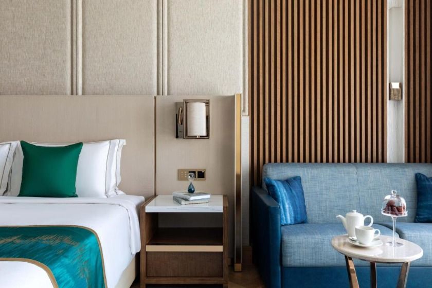 Taj Exotica Resort & Spa The Palm Dubai - Luxury Sea View Room King Bed