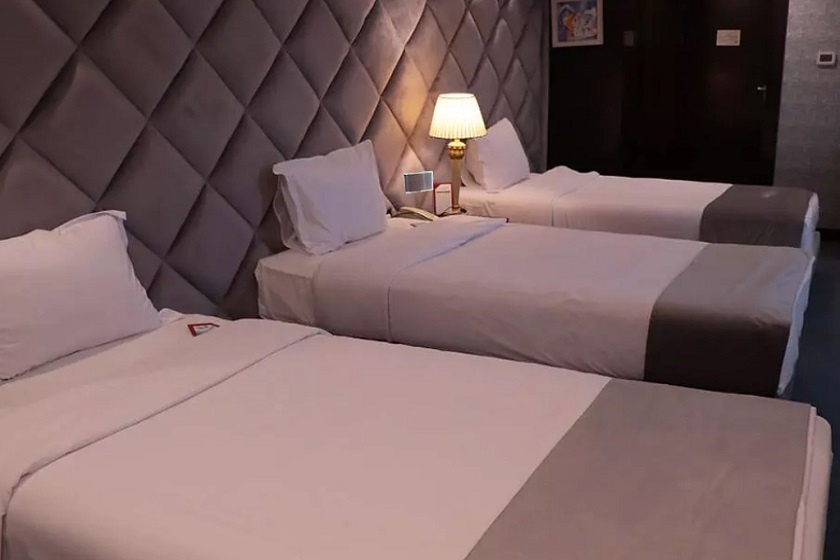 هتل چمران شیراز - اتاق سه تخته مجزا