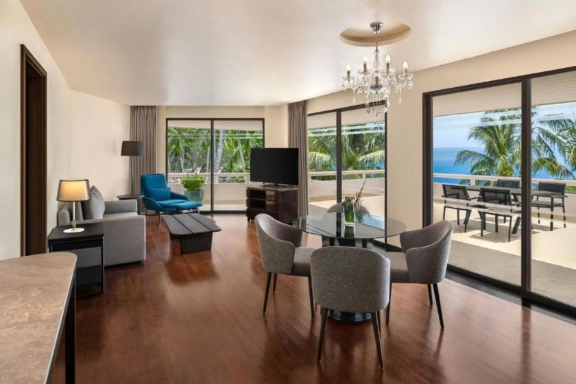 Le Meridien Phuket Beach Resort  Phuket - Deluxe Suite, 1 Bedroom Suite, Oceanfront, Balcony
