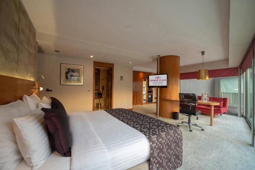 Crowne Plaza Istanbul Harbiye by IHG - Junior King Suite