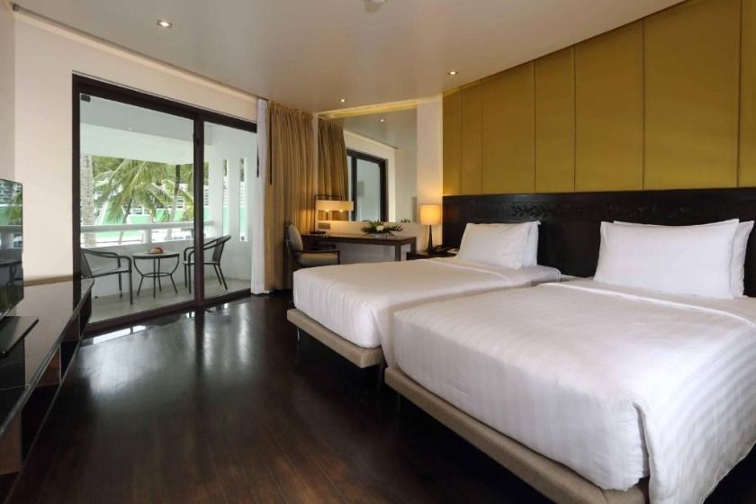 Le Meridien Phuket Beach Resort  Phuket - Deluxe Suite, 1 Bedroom Suite, Oceanfront, Balcony