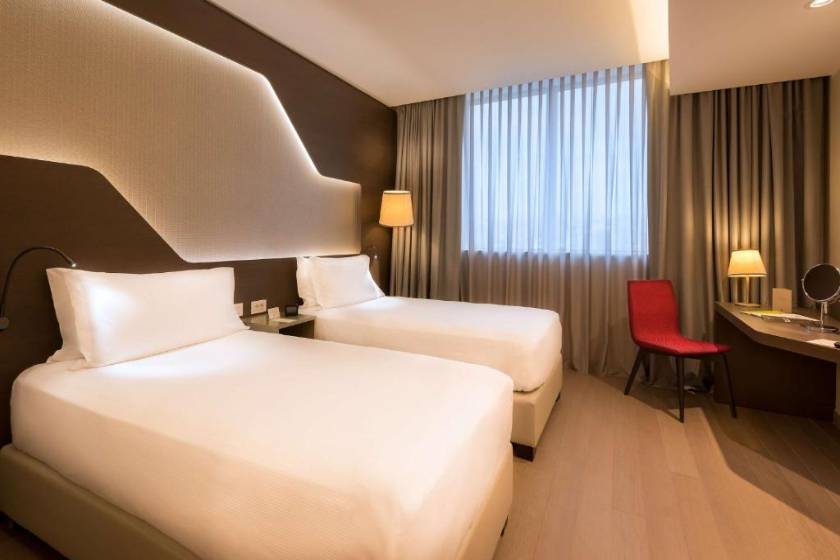 DoubleTree by Hilton Yerevan City Centre - Twin Room