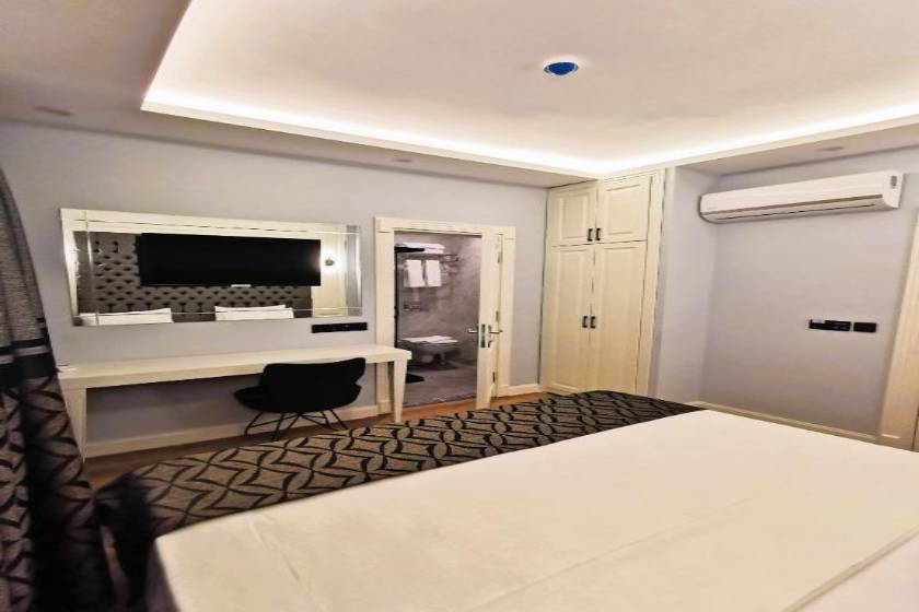 Luxx Garden Hotel - Double or Twin Room