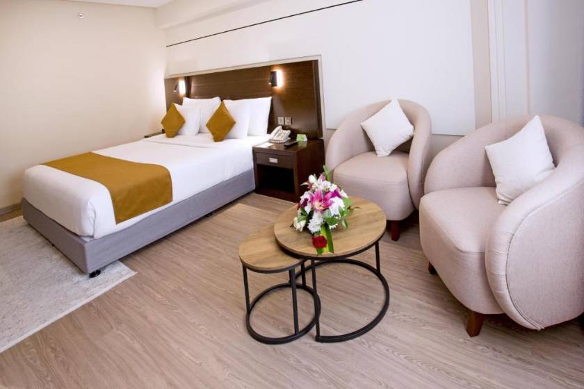 Best Western Premier Muscat - Superior King Room - Smoking