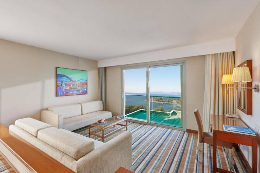 Pine Bay Holiday Resort - 