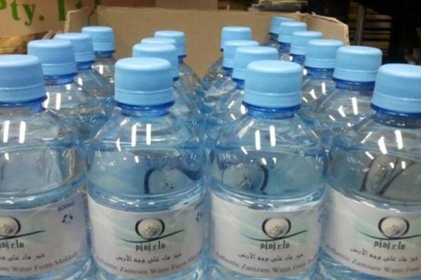 آوردن آب زمزم از عربستان ممنوع شد