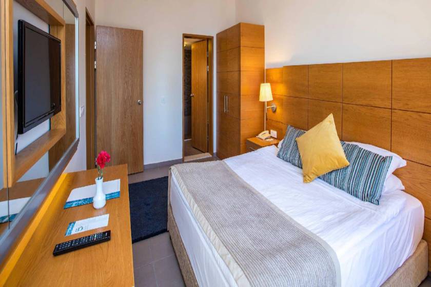 Pine Bay Holiday Resort - Club Room (3 adults + 1 Child)