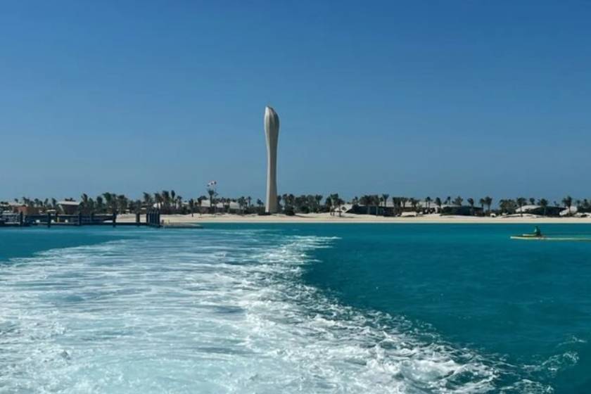 عربستان پروژه گردشگری لوکس خود در دریای سرخ را تا اواخر سال ۲۰۲۶ متوقف کرد