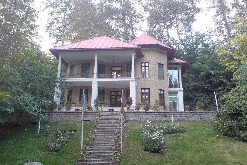 کاخ بهمن سعد آباد. منبع عکس: وبسایت parsacad. عکاس: نامشخص