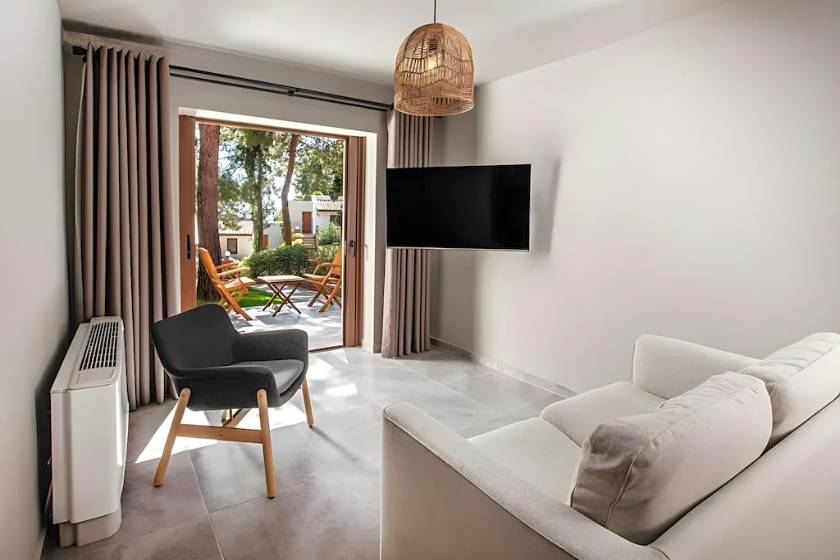 Pine Bay Holiday Resort - Superior Double or Twin Room with Garden View