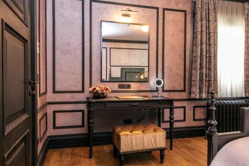 AJWA Sultanahmet - Preferred Hotels LVX Collection Istanbul - Luxury Mansion with Three Bedrooms