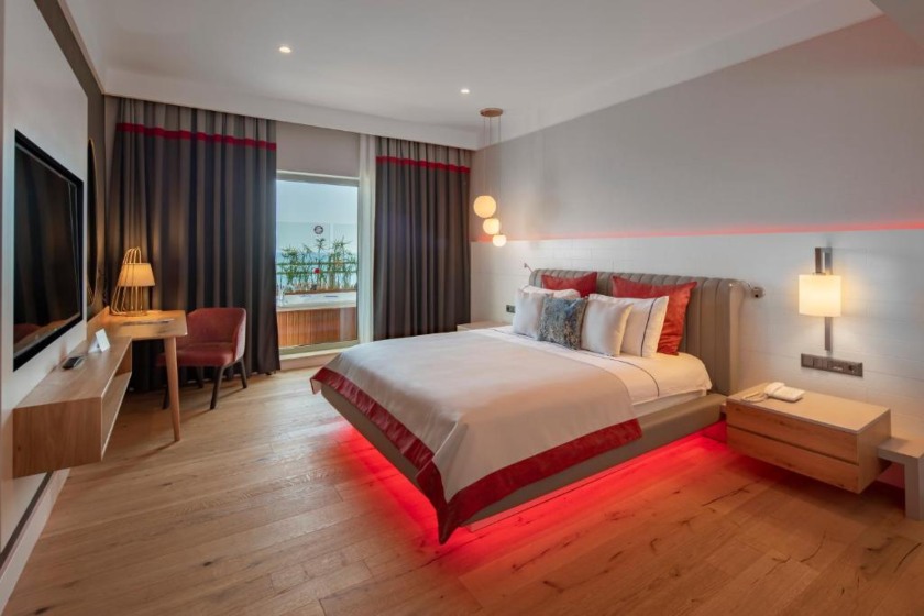 Lara Barut Collection-Ultra All Inclusive Antalya - Designer Suite (2 Adult + 2 Children)