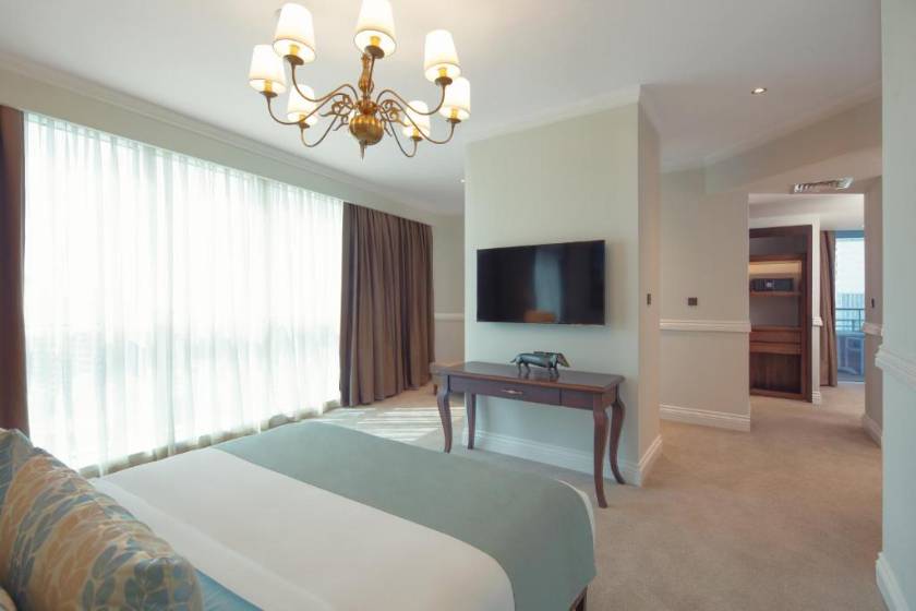 Dukes The Palm a Royal Hideaway Hotel - Royal Suite with Executive Lounge Access