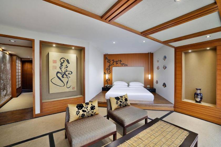 Sheraton Dubai Creek Hotel & Towers - Japanese Club Room, Club lounge access, Guest room, 1 King