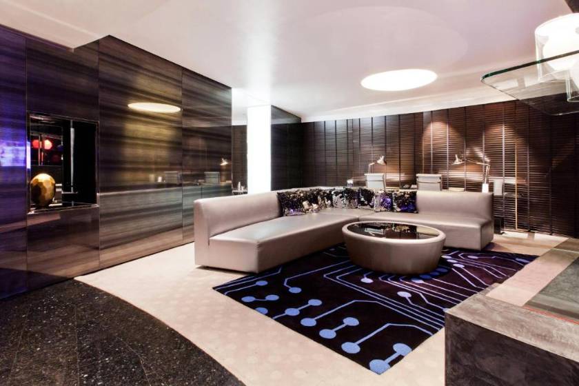 W Bangkok Hotel - One-Bedroom Vice Preseidential Penthouse King Suite
