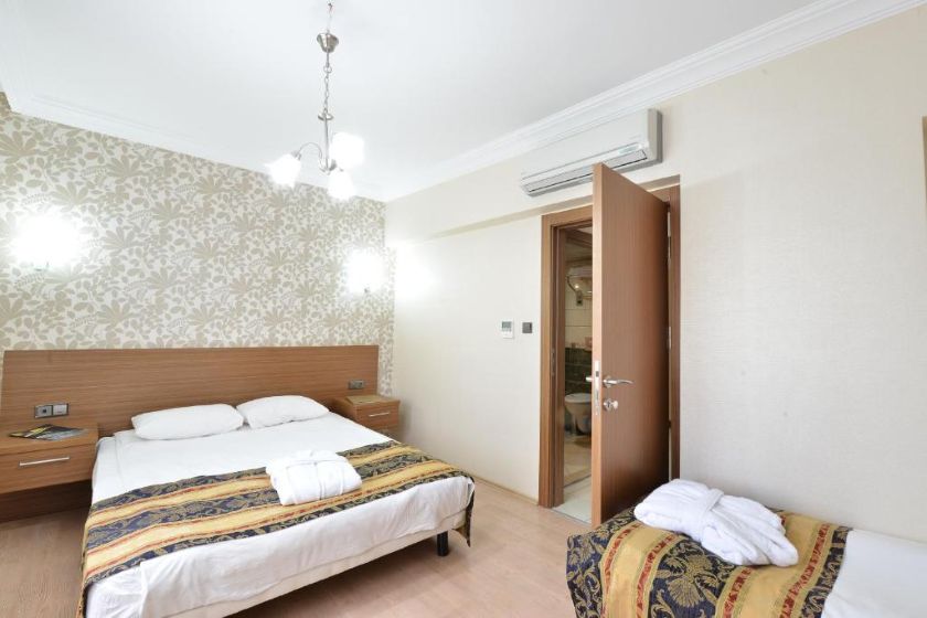 Double Comfort Hotel Ankara - Studio with Garden View
