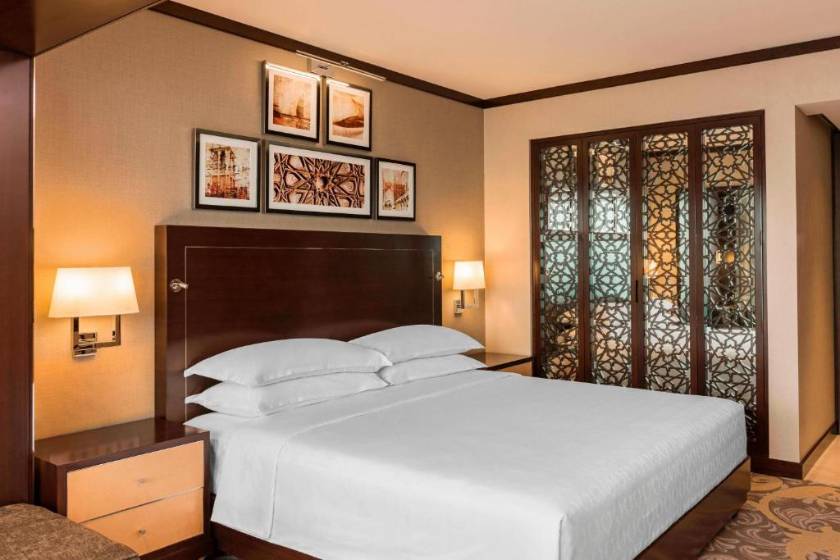 Sheraton Dubai Creek Hotel & Towers - Executive Suite, Club lounge access, Suite