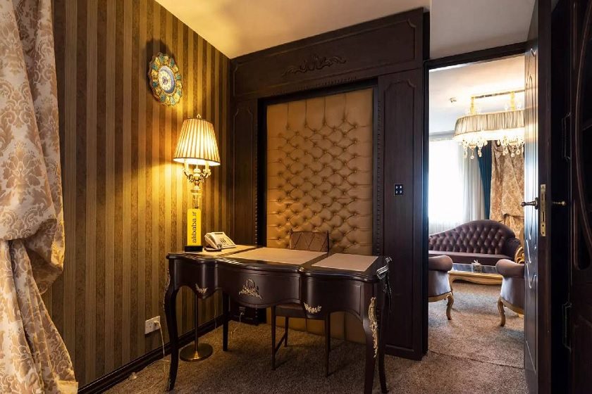 هتل لاله تهران - سوئیت رویال