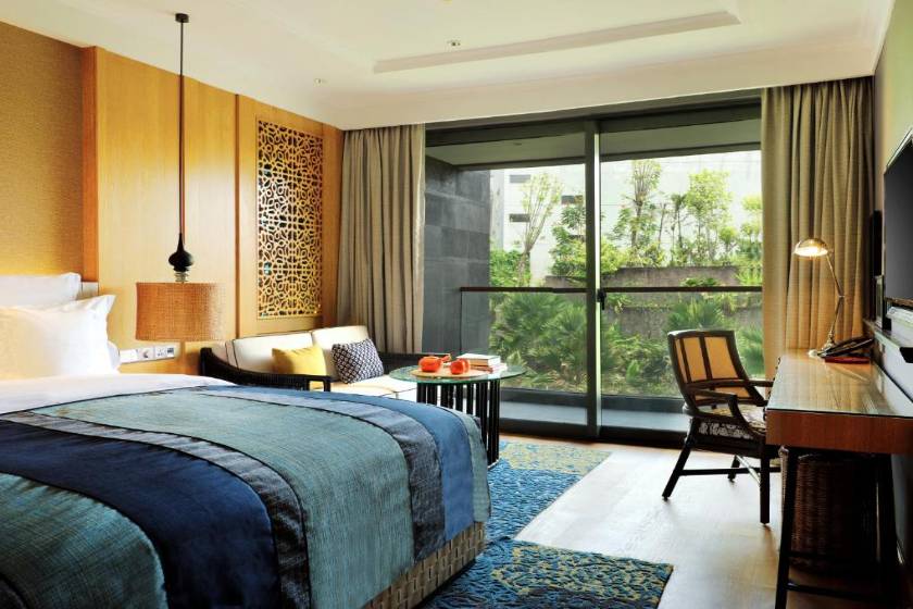 Hotel Indigo Bali Seminyak Beach, an IHG Hotel - Standard King Room with Garden View